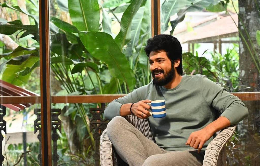 Harish Kalyan Wiki, Biography, Age, Net Worth, Height, Weight, Affairs, and More